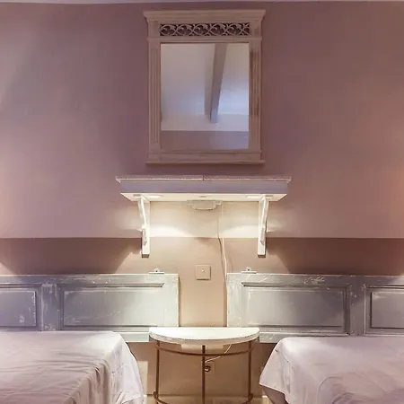 Holiday home Rustic Cottage In Oppede With Shared Pool Maubec (Vaucluse)